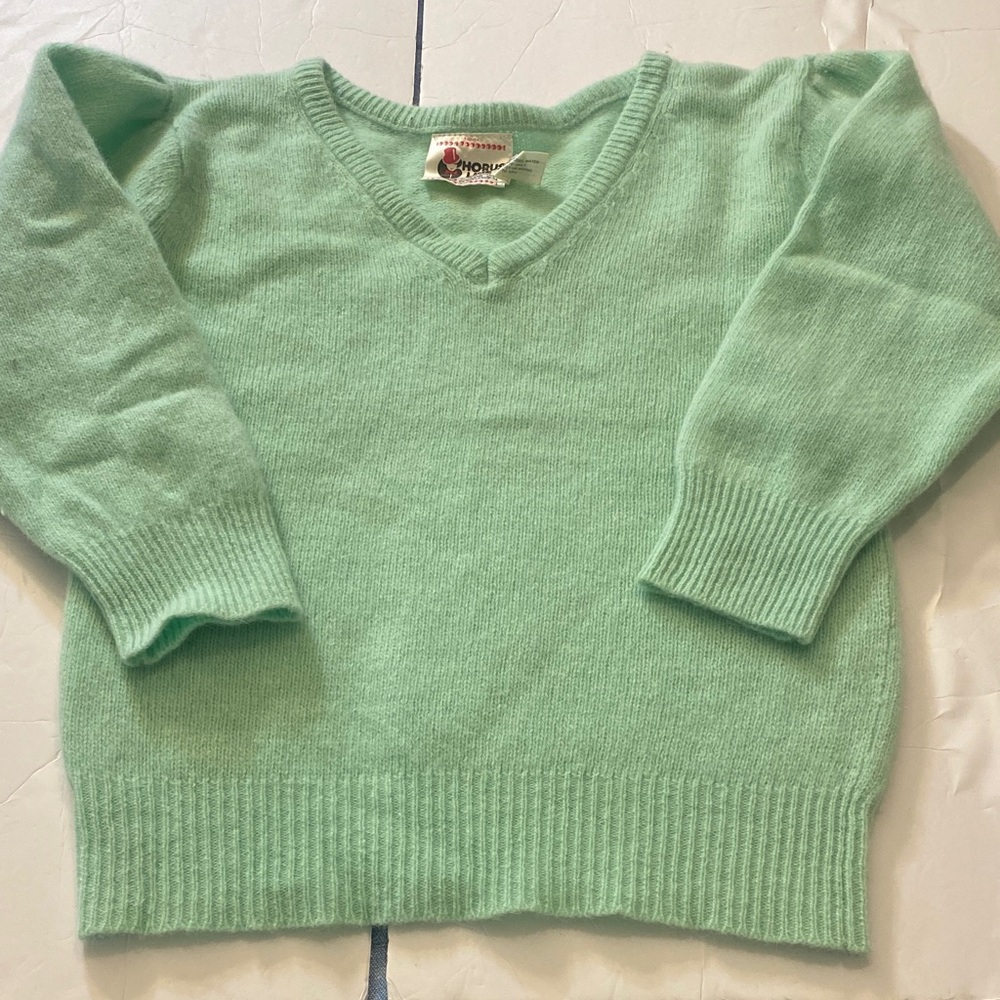 Vintage Chorus Line Lambswool, Angora and Nylon Soft Green V Neck Sweater